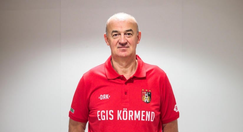 A bajnoki rajt előtt egy nappal rúgta ki legendáját a magyar klub