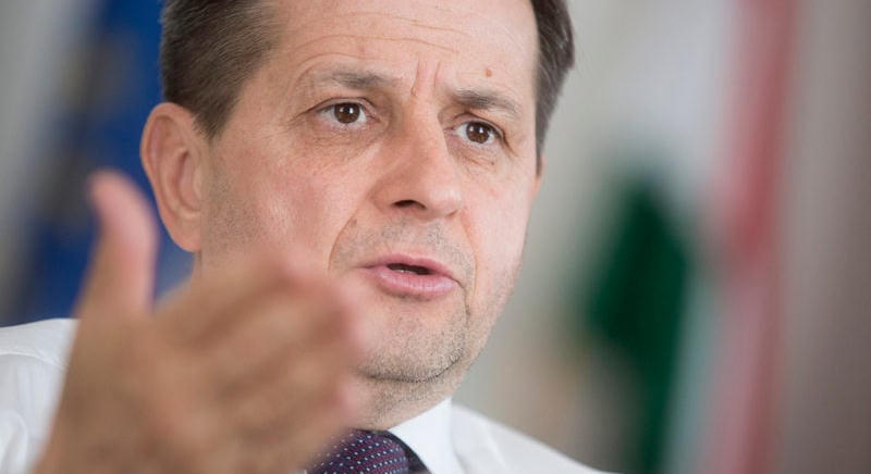 Budai Gyula beadta a lemondását