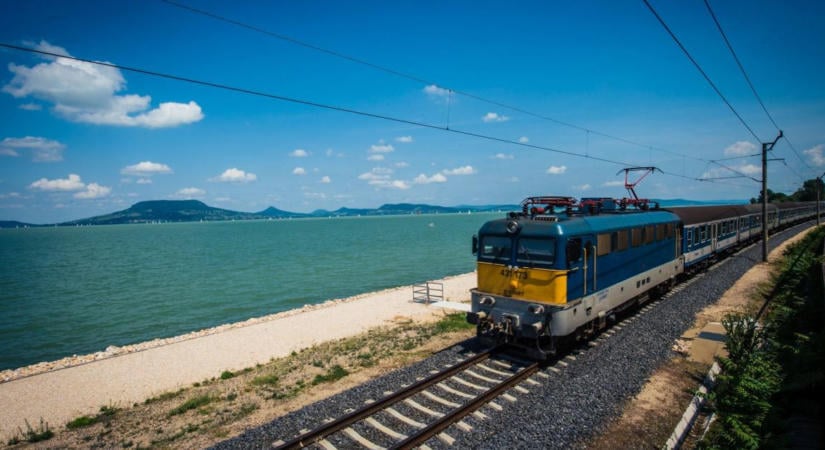 SOS Balaton: aláírásgyűjtés indul a természetes partszakaszok megmentéséért