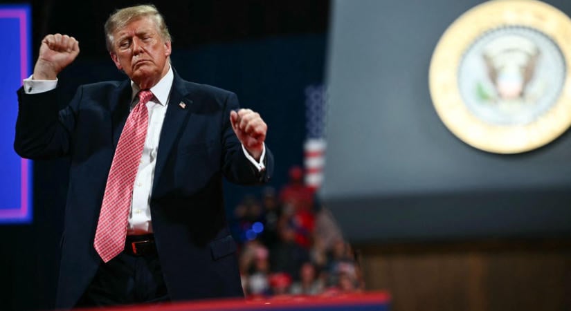 Zelenszkij most fog teljesen elszabadulni: Trump meghökkentő kijelentést tett, szerinte Oroszország „jól bánik” Ukrajnával