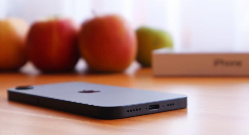 Tavasszal jöhet az iPhone 18e, kiszivárgott, milyen telefont rakott össze az Apple
