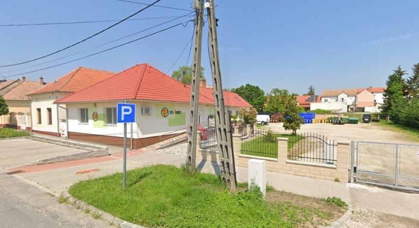 Lezárta egy cég a hulladéklerakóhoz vezető utat Marcaliban tiltakozásként
