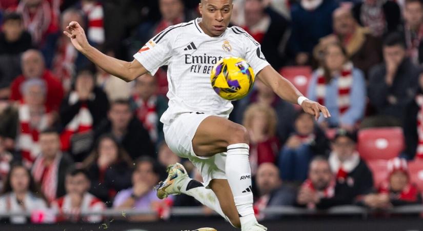 José Mourinho két világklasszissal alakítaná át a Real Madrid kezdőcsapatát