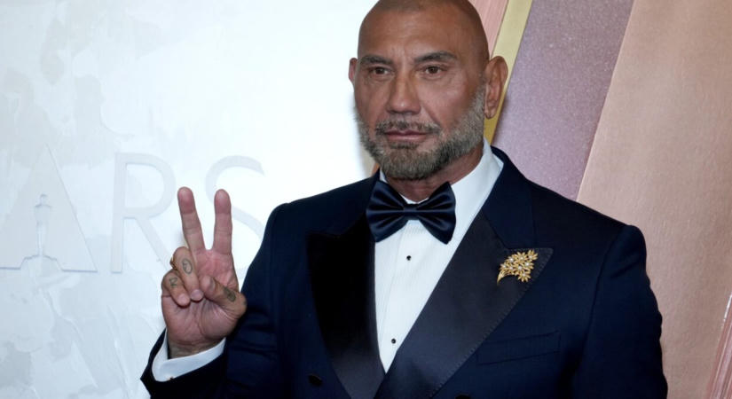 A lesérült Ryan Hurst helyett Dave Bautista ugrik be Kratos szerepére