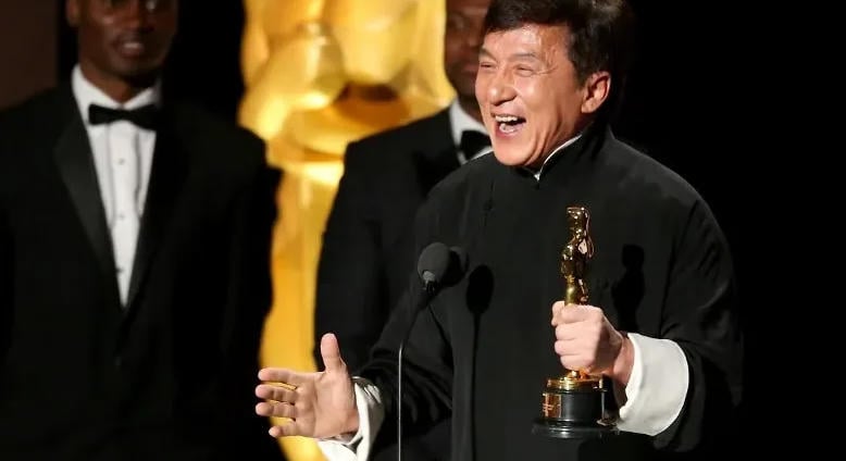 Jackie Chan egyik ugrása majdnem az életébe került