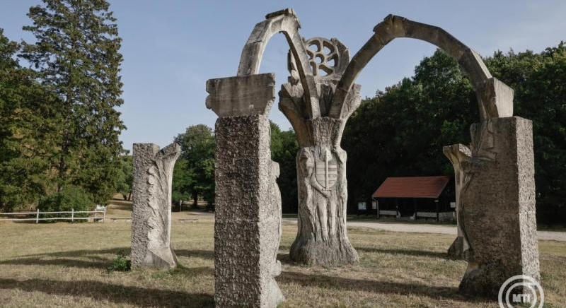 Mohács 500 - Megújította a pusztamaróti történelmi emlékhelyet a Pilisi Parkerdő