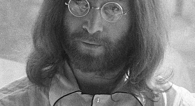 John Lennonnak és Yoko Ononak unokája született