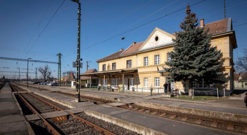 MÁV: leáll a vasúti közlekedés a hétvégén Újpest és Veresegyház között – itt vannak a menetrendi változások