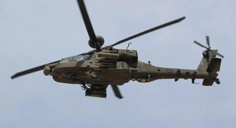 Apache helikopterek szervizközpontja épül a lengyelországi Lódzban