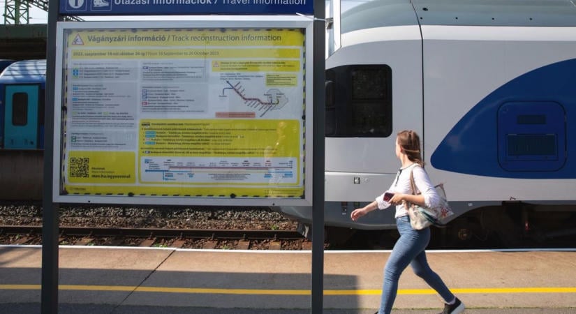 Pótlóbuszra kell számítani Hegyeshalomtól