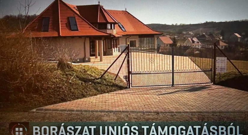 Vissza kell fizetnie 130 milliót a telkén épült luxusvilla kinézetű borfeldolgozó miatt a volt mádi polgármesternek
