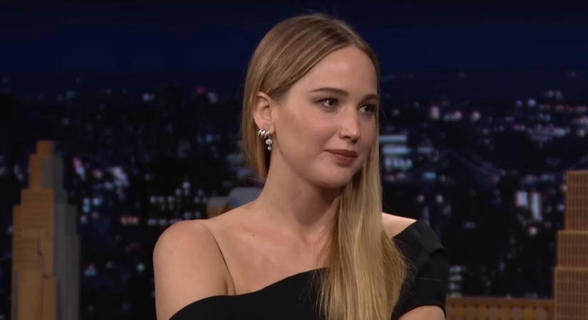 Jennifer Lawrence belépett az Insta-dzsungelbe, de igazából csak egy indokot keres, hogy törölhesse az alkalmazást