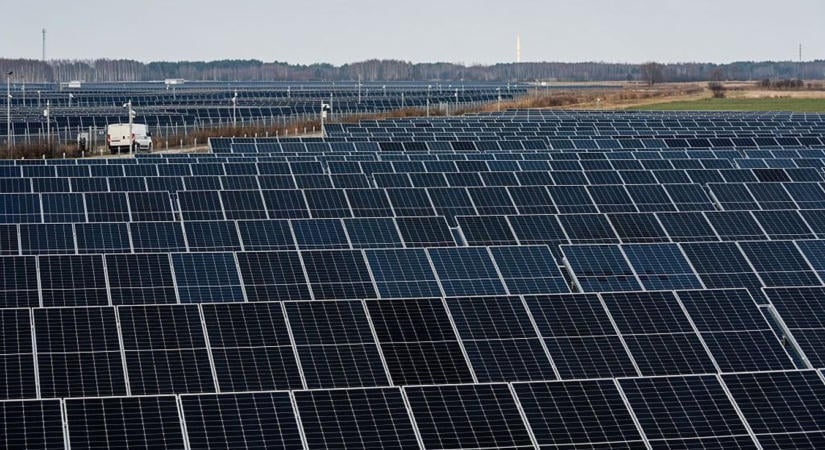 A magyar energiapiacon úttörőnek számító hibrid erőmű épült Veszprém megyében