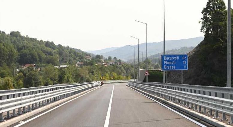 Megkönnyebbülés a sofőröknek: napokon belül megnyílik az új terelőút a Prahova-völgyében