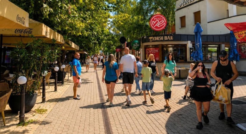 Nem bővül a Petőfi-sétány, új sétány kapott zöld utat Siófokon
