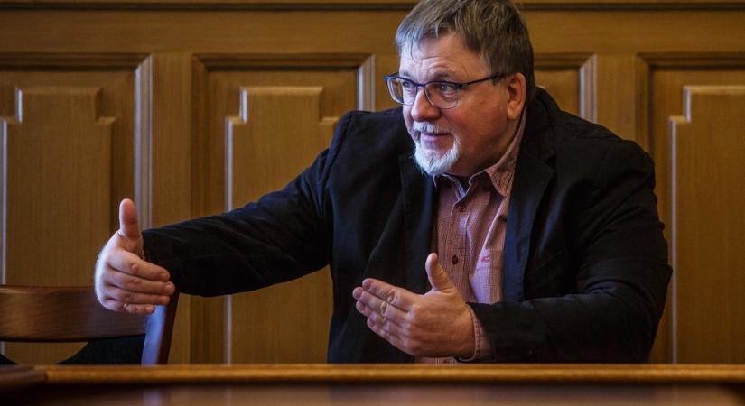 Honnan volt rá pénz? – vagyonnyilatkozatai alapján nehezen követhető Dézsi Csaba András sok százmilliós gyarapodása