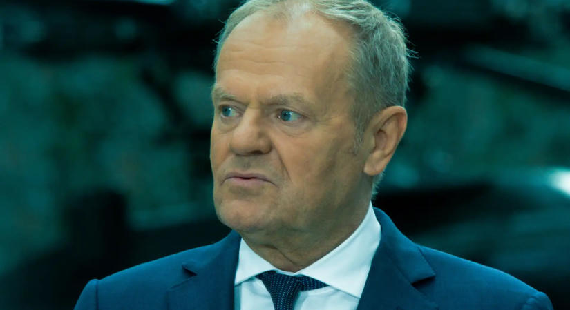 Donald Tusk különrepülőgépet küld az M3-as buszbalesete után