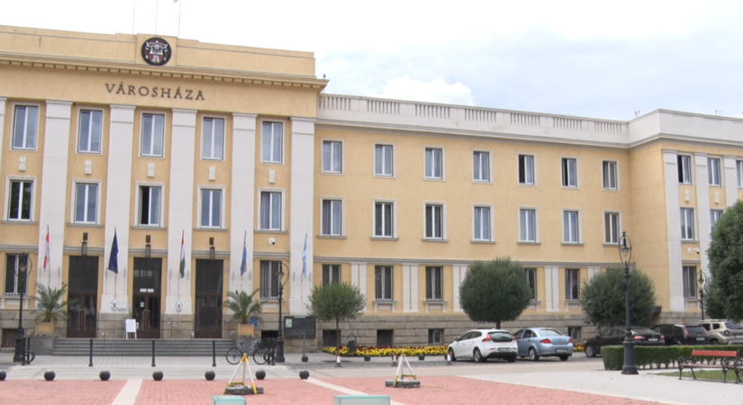 Polgármesteri, alpolgármesteri, képviselői fogadónapok, fogadóórák