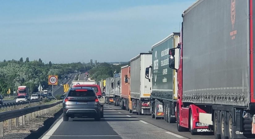 Ehhez kell majd idegrendszer: így borul fel az M7-es közlekedése!