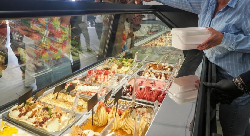 Kánikulában megváltozik a nyaralók ízlése, ezeket az ízeket keresik a balatoni fagyizókban