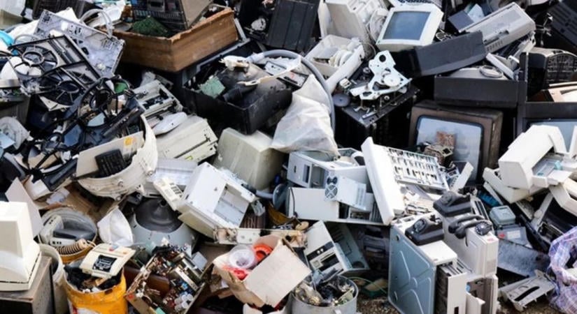 Felfüggesztették az őszi elektronikai gyűjtőakciót
