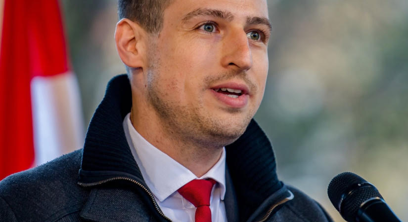 „Nincs közösség, csak Orbán van” – 18 év után lépett ki a Fideszből Borbély Ádám