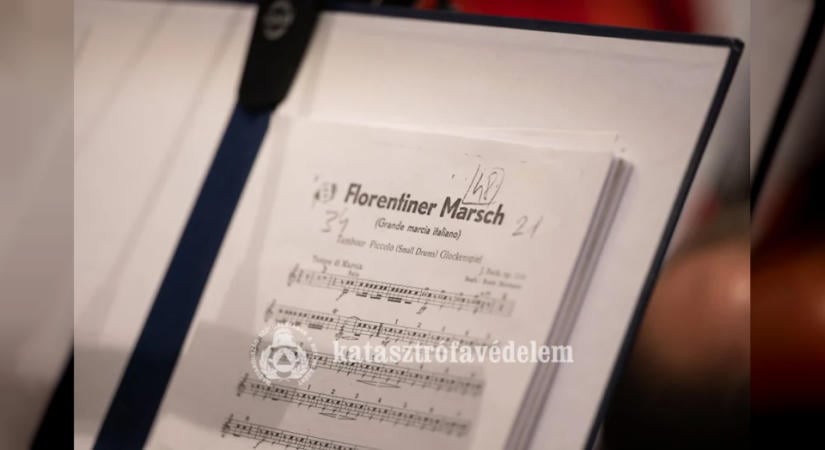 Katasztrófavédelem: Ünnepi hangversenyt adott a nyolcvannyolc éves tűzoltózenekar