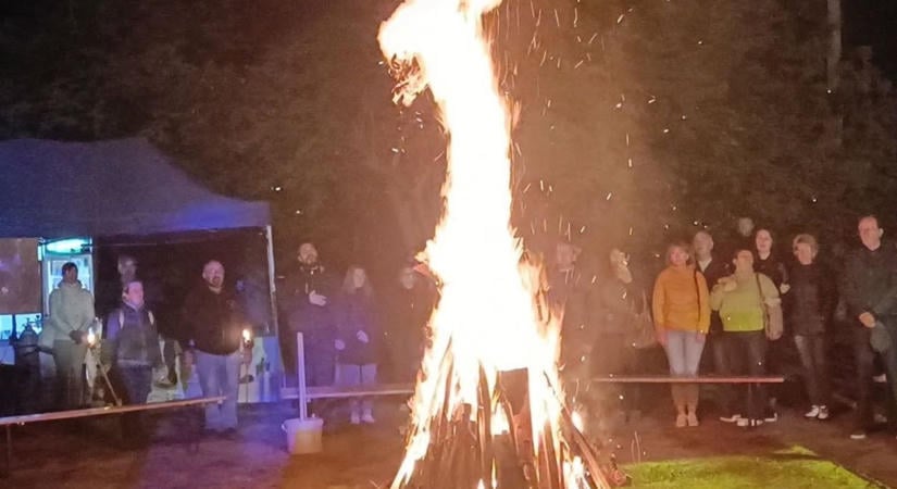 „Tudom, hogy ez a kapcsolatszervezés megosztó lehet” – barátságokká értek Iregszemcse határon túli kapcsolatai