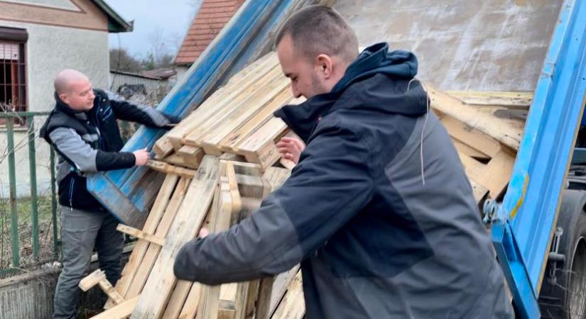 Étlen-szomjan fagyoskodó férfit mentett meg a debreceni Tündérkör Alapítvány