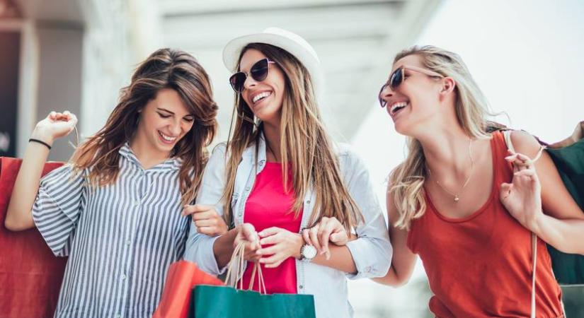 Jön a nyári GLAMOUR-napok Summer Week: elképesztő kuponokat zsákolhatsz be az idei szezonra