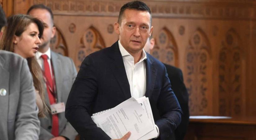 Meghátrált Rogán Antal a Szőlő utcai ügyből, pedig házkutatást tartottak Káncz Csabánál