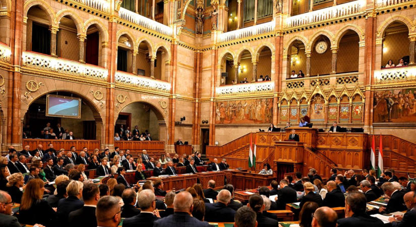 Megszavazta a parlament a dohánytermékek jövedéki adójának az emelését