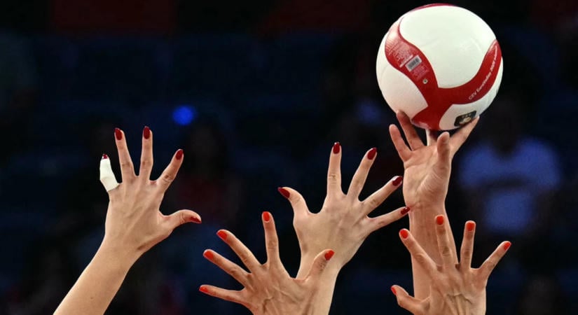 Első olimpiai érmes válogatottját köszöntötte a Magyar Kézilabda Szövetség