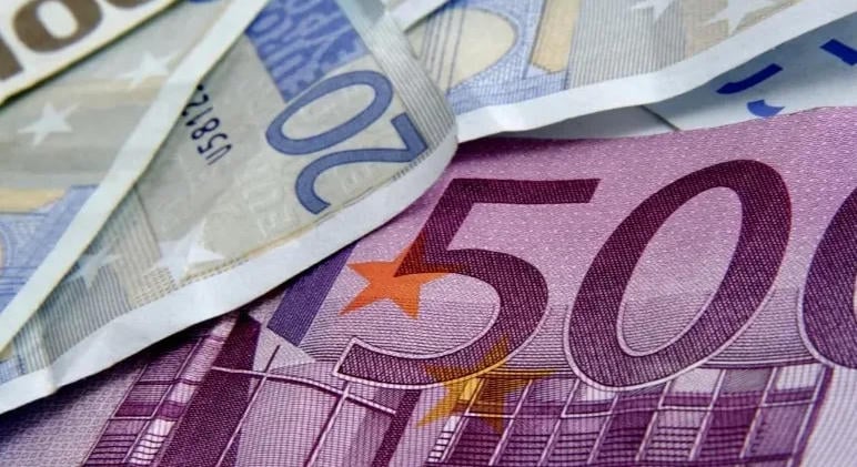 Itt tart a forint szerda reggel