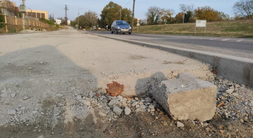 Nem készült el határidőre a Metripond mögötti kerékpárút
