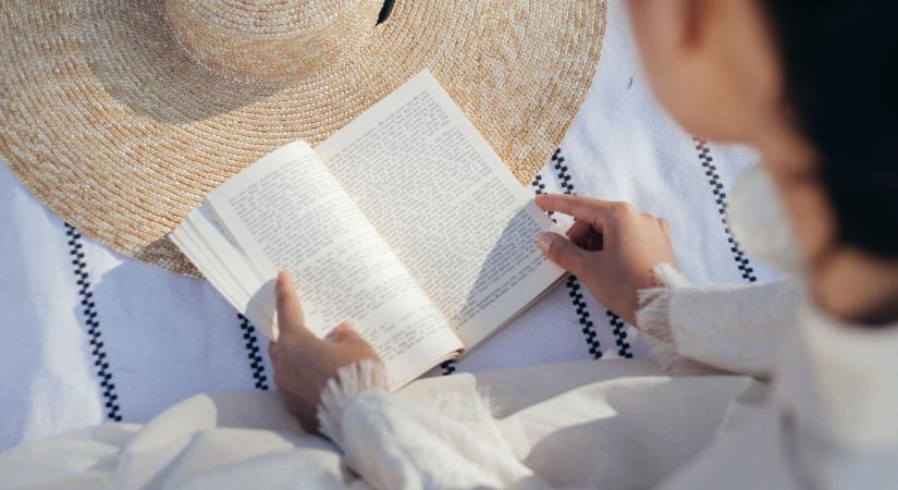 5 bestseller könyv, amiből hamarosan film vagy sorozat készül - olvasd el még a premier előtt!