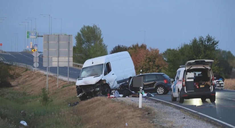 Megrázó fotókon a halálos baleset