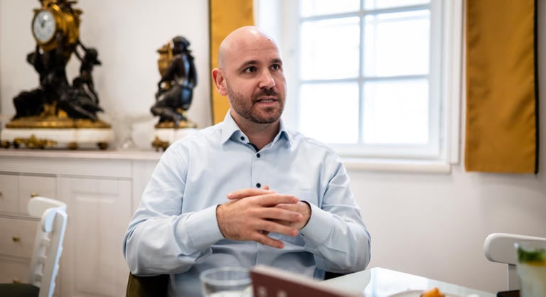 A Fidesz veresége után előléptek az árnyékból, és országos mozgalmat építenek