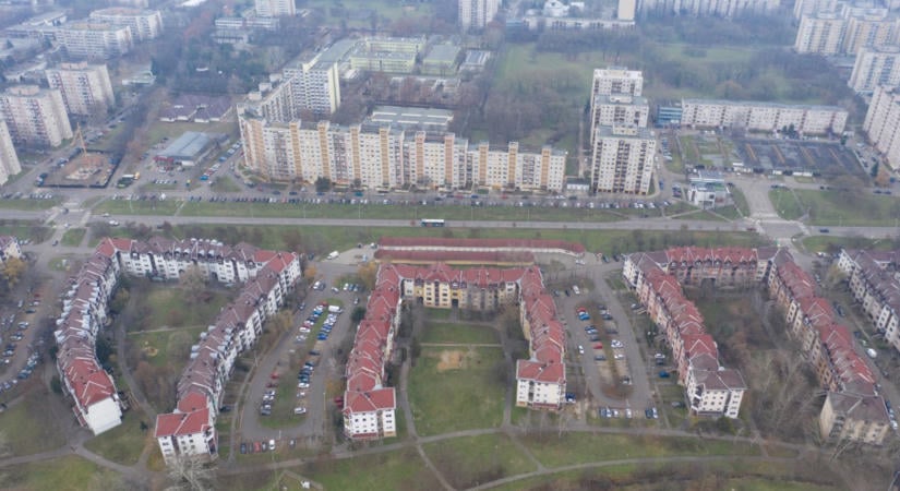 Uniós százmilliók útfejlesztésre és csapadékvíz-elvezetésre – módosult Debrecen költségvetése