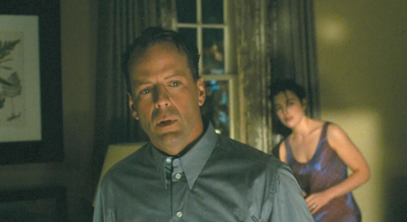 Bruce Willis közel 30 éves horrorfilmjére harapott most rá mindenki Netflixen