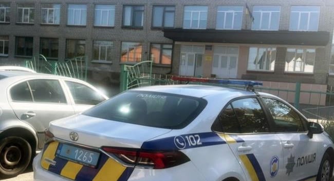 Gyakorlógránátot robbantott fel egy 11 éves lány Berdicsev egyik gimnáziumában