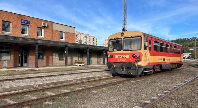 Újraindul a vasúti személyszállítás Komló és Dombóvár között