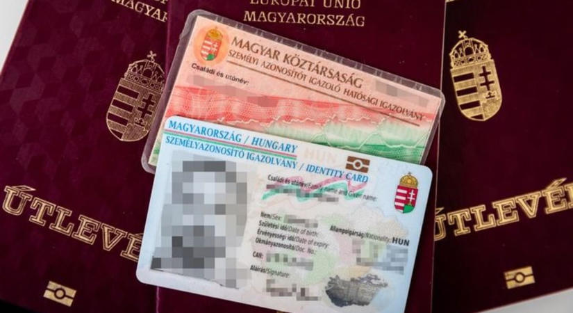 Mégsem járnak le a régi személyi igazolványok augusztusban