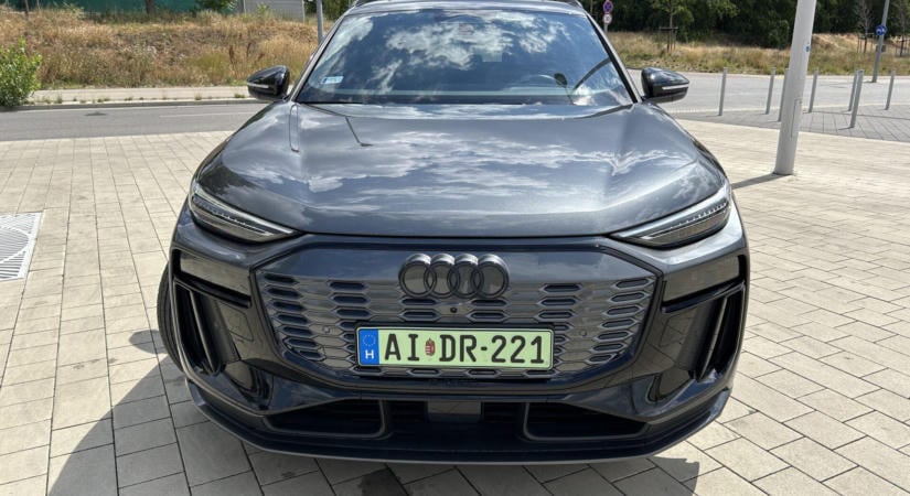 Az e-Audi, ami messzire visz – Audi Q6 e-tron quattro teszt