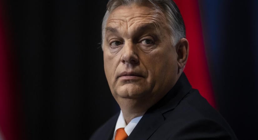 Listázni kezdte a vagyonvédelmi hivatal munkatársait a Fidesz