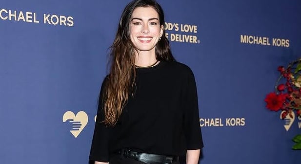 Anne Hathaway úgy érzi, hogy mindenhol ott van