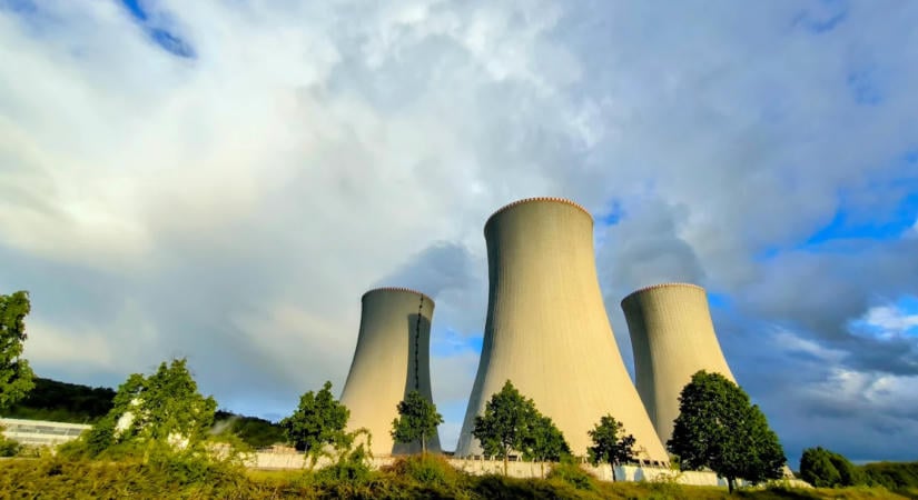 Történelmi mérföldkő: először termelt áramot a mohi atomerőmű negyedik blokkja
