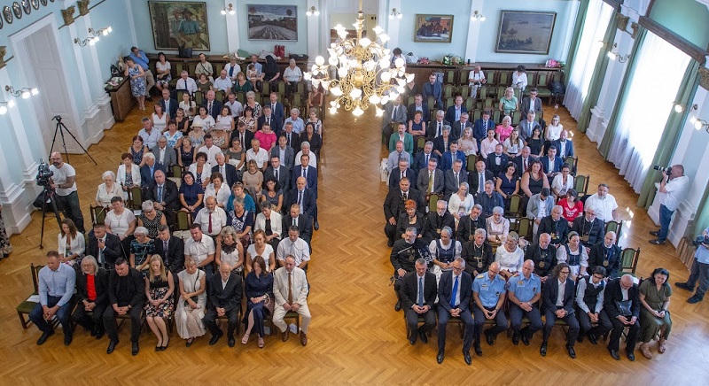 Átadták Jász-Nagykun-Szolnok vármegye 2026. évi kitüntető díjait (képgalériával)