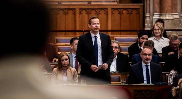 Toroczkai László: „Miről beszélsz” – mondja nekem miniszterelnök úr, hát olvassa el
