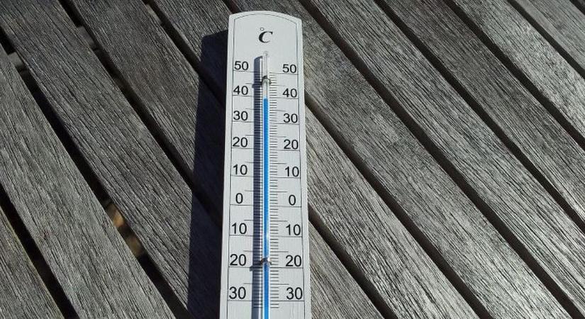 Hőkupola után hidegrekord: 4,6 Celsius-fokot mértek hajnalban egy hazai településen